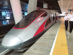 喜大普奔！中国高铁正式进入时速350公里时代
