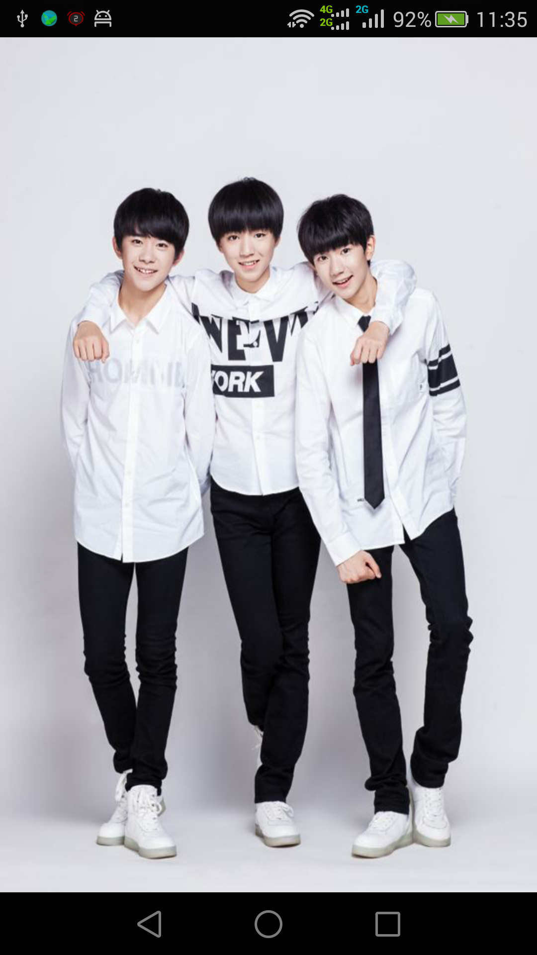 TFBOYS快速手电筒 v1.0