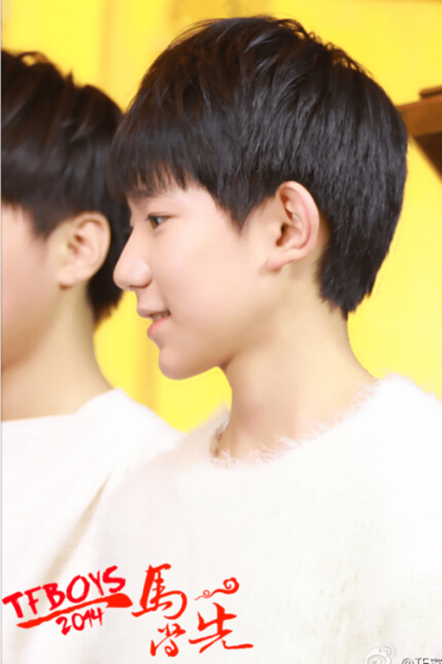 王源图片高清 v17.12.27