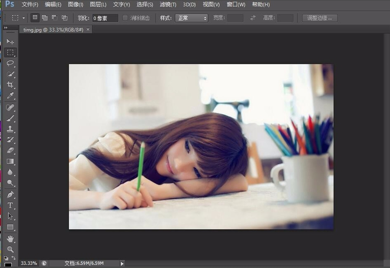 PS中如何采用色阶进行抠图？