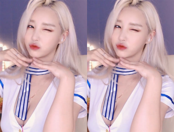 幸福宝8008app向日葵下载