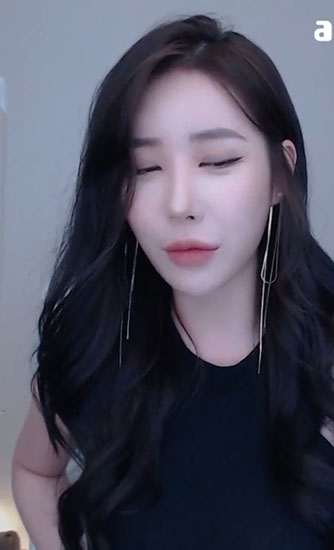 秋葵视频.APK 2.5.6