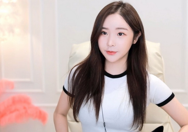 丝瓜鸭脖小猪芭乐草莓幸福宝APP下载