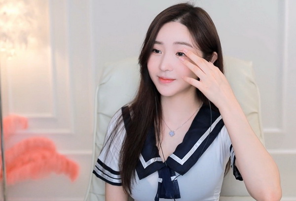 9612黄桃网站进入页面IOSAPP下载