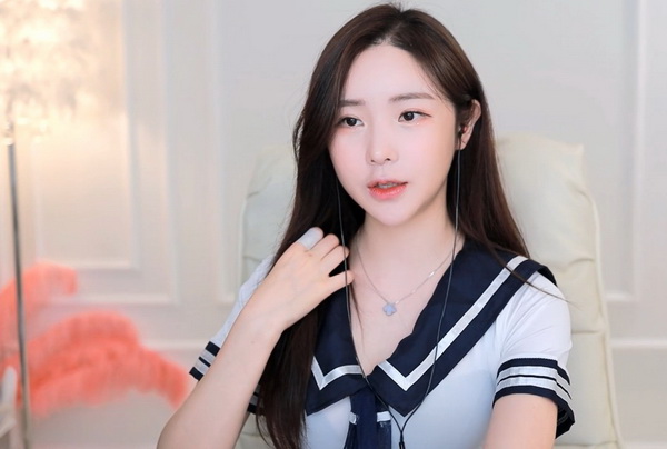 老款榴莲视频app破解版下载