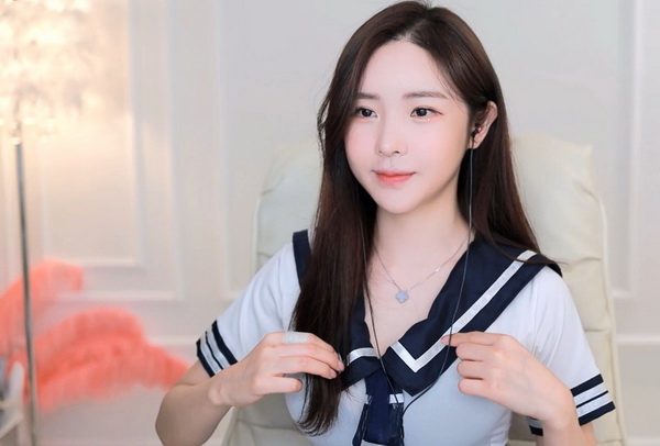 9612黄桃网站进入页面IOS苹果版下载