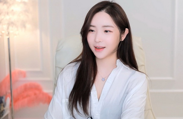 草莓丝瓜芭乐樱桃秋葵榴莲破解版下载