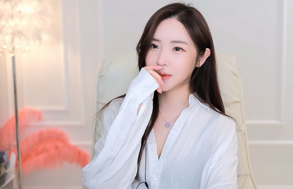 草莓丝瓜芭乐樱桃秋葵榴莲污版下载