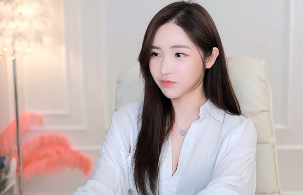 草莓芭乐樱桃丝瓜绿巨人ios版下载