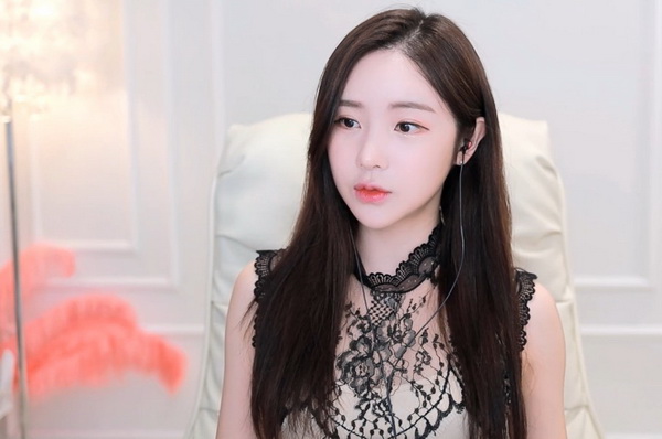 草莓秋葵榴莲西红柿视频ios版下载