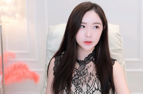 暖暖直播视频免费高清完整版在线版下载