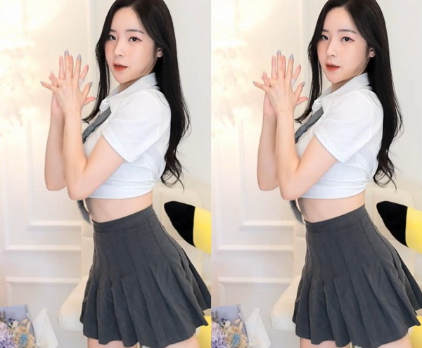 榴莲app18岁进入在线观看版