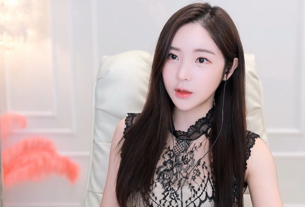 草莓芭乐香草秋葵丝瓜黄瓜18安卓版下载