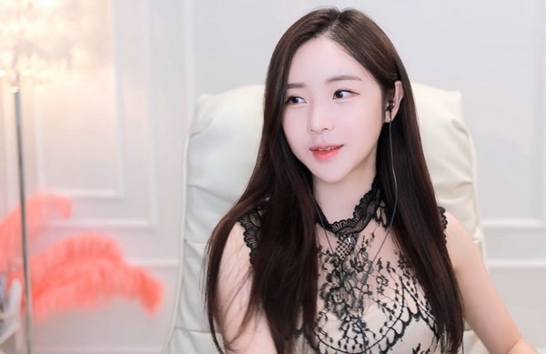 富二代app无限次破解版下载苹果免费版安装