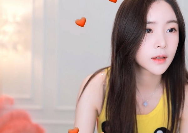 香蕉草莓榴莲向日葵在线观看ios版下载